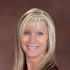 Meet your Posher, Joie